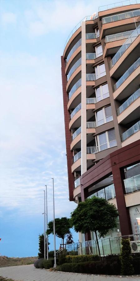 Алюр Студио Приморско - Studio Allure Primorsko Apartment Ngoại thất bức ảnh